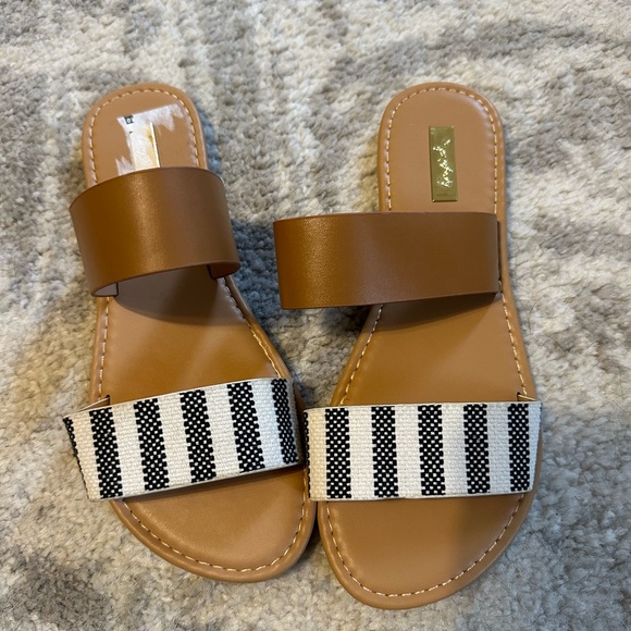 Qupid Brown and Black Striped Sandals Size 7 - Picture 6 of 7